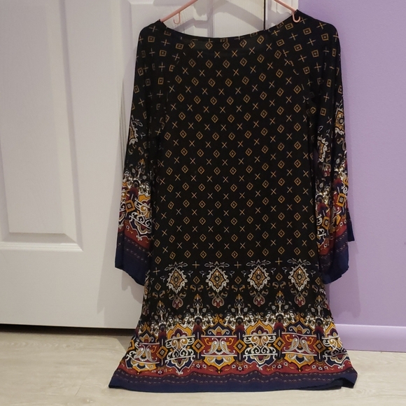 Print Dress - Picture 3 of 14